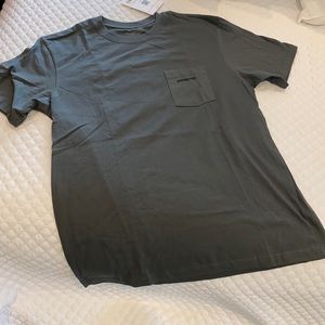 Men’s tshirt